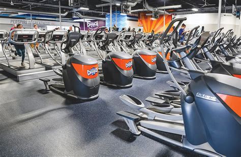 Crunch fitness long beach. Things To Know About Crunch fitness long beach. 